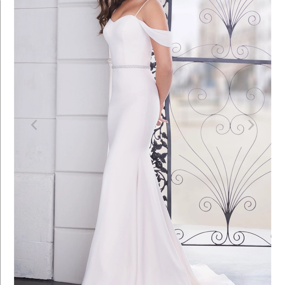 Paloma Blanca - #4854